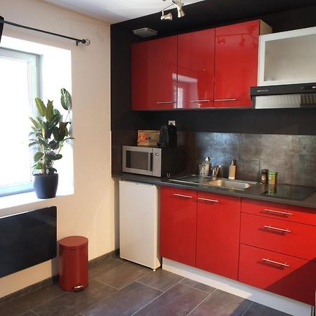 Duplex Charmant Idealement Situe Dole Zewnętrze zdjęcie